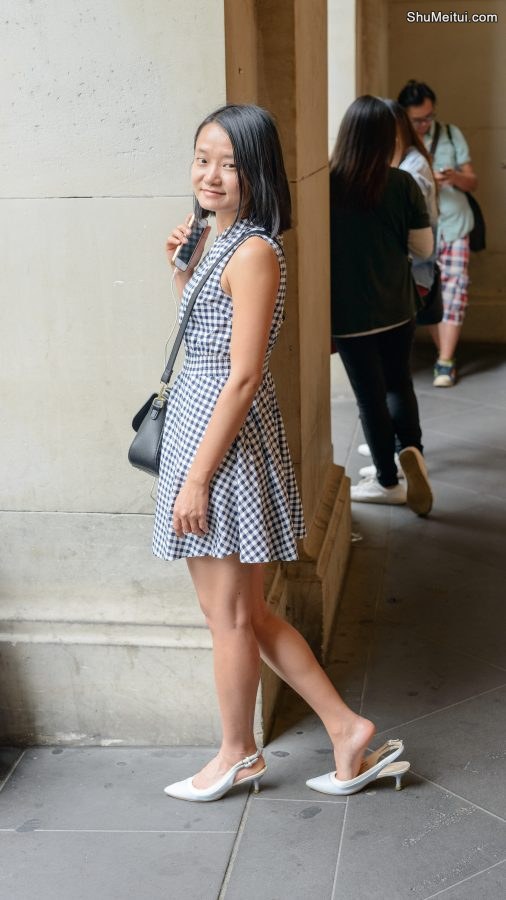 花裙小少妇回眸的一刹那，我吓了一小跳[第8张/共8张]