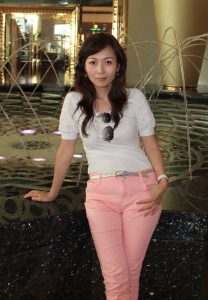 风姿卓越的贵妇在阿联酋之旅