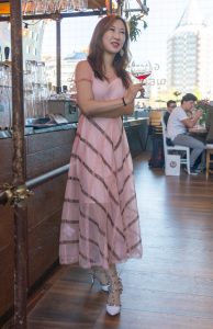 微醉的美女优优简直太漂亮了，浓郁的荷尔蒙让人抓狂