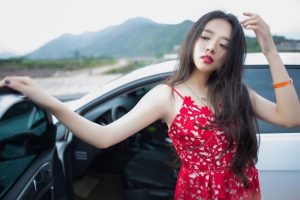 周末开车去周边浪一圈，顺便秀一秀哀家的新衣服