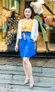 服装店的老板娘果然很有味道嘛