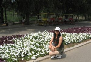 我的历史老师喜欢扮嫩秀美腿