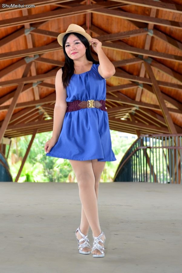 丰满的欣嫂拥有一双肥硕的肉丝腿[第32张/共36张]