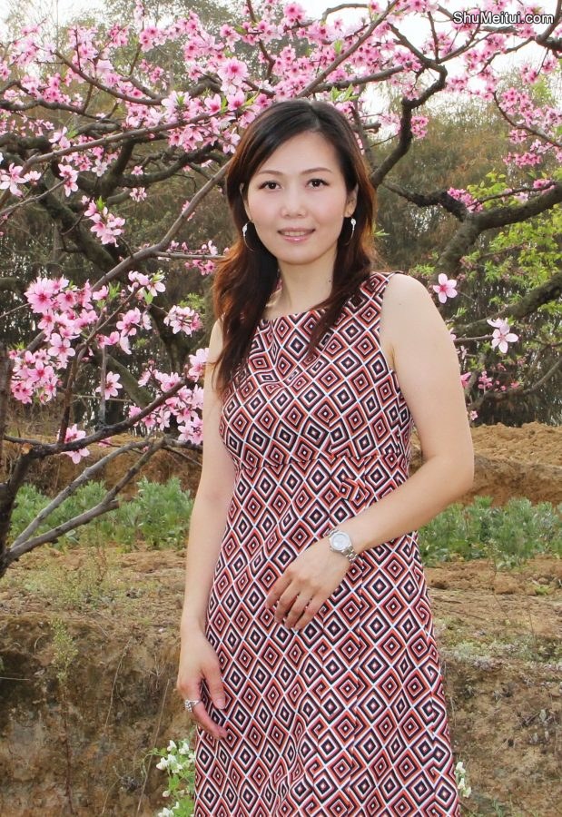 桃之夭夭美妇知风人比花美[第4张/共8张]