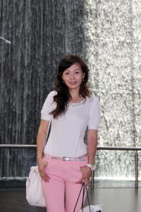 风姿卓越的贵妇在阿联酋之旅