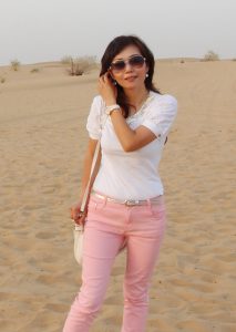 风姿卓越的贵妇在阿联酋之旅