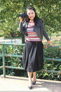 喜欢拍照的美熟到动物园采风