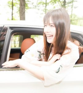 清纯甜美大美女也来媳妇车模了，真是靓呀