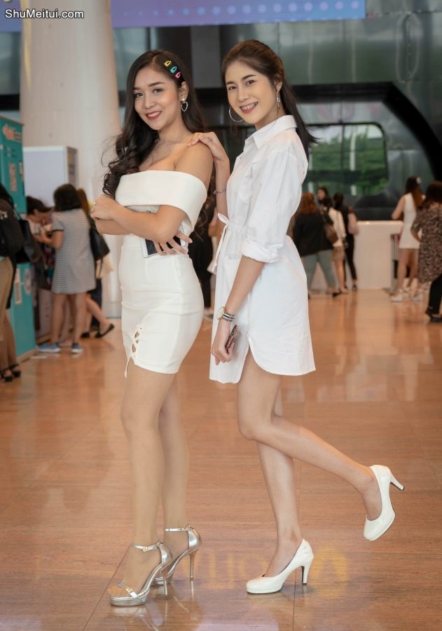 好养眼的俩个姐妹花，走到哪都是超高的回头率[第6张/共7张]