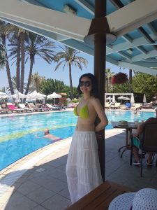 美雅的度假时光,比基尼泳装白白的肉体