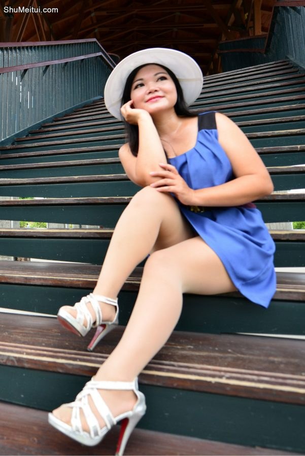 丰满的欣嫂拥有一双肥硕的肉丝腿[第18张/共36张]