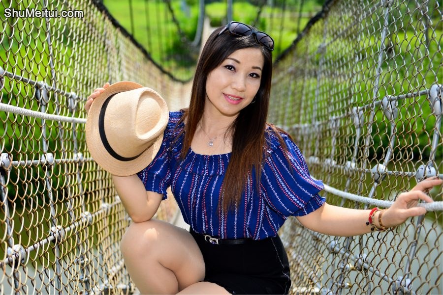 成熟的长腿芝姐阳光下高清晰肉丝[第7张/共56张]