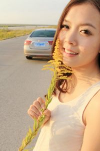 清熟妇靠谱姐美的让人窒息，媳妇漂亮就是美呀