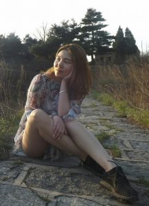 西北的豪迈熟妇小伟子，妖艳的很