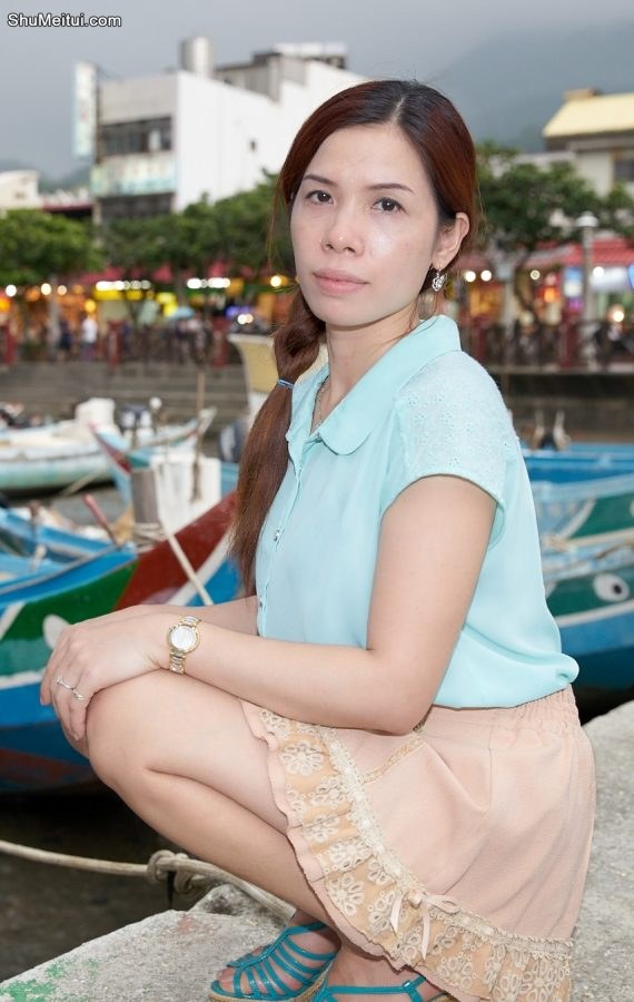 性感熟妇王翠嫂又旅游去了，当然要分享给各位老铁了[第9张/共14张]