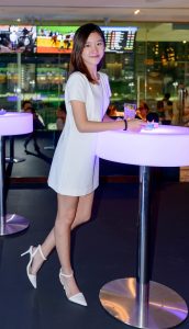 神似奶茶妹妹也是清纯的不得了老刘可别弄错了