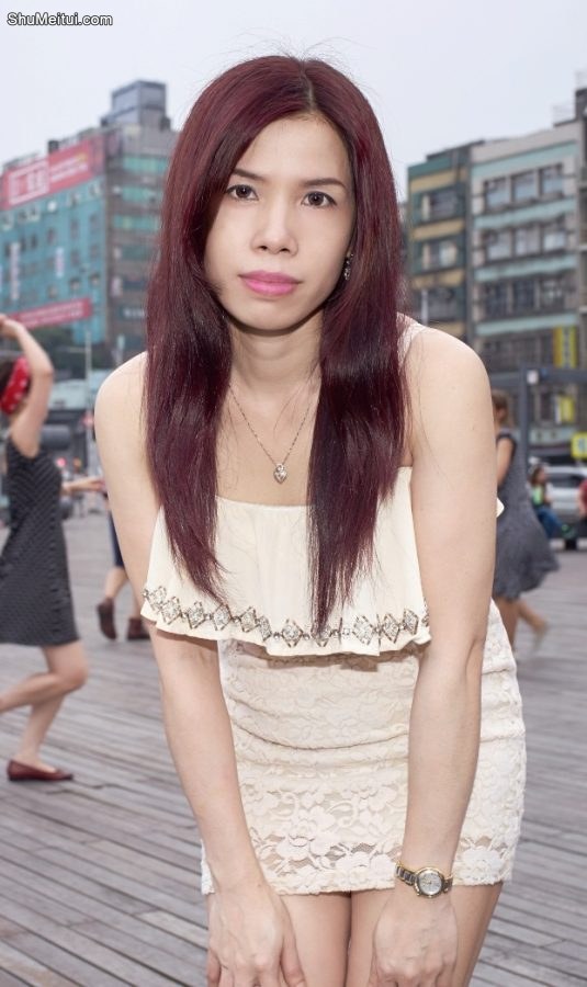 肉色短裙配白腿王翠嫂来港口吃海鲜喽[第8张/共8张]