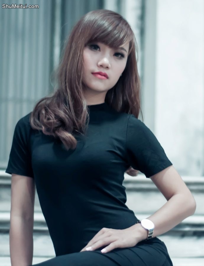 越南妹子黑色性感短裙s身段真是不多见呀[第12张/共13张]