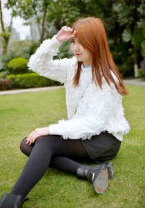 清纯甜美的小雨姐姐无论制服还是居家服都是S级别的