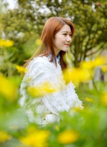 清纯甜美的小雨姐姐无论制服还是居家服都是S级别的