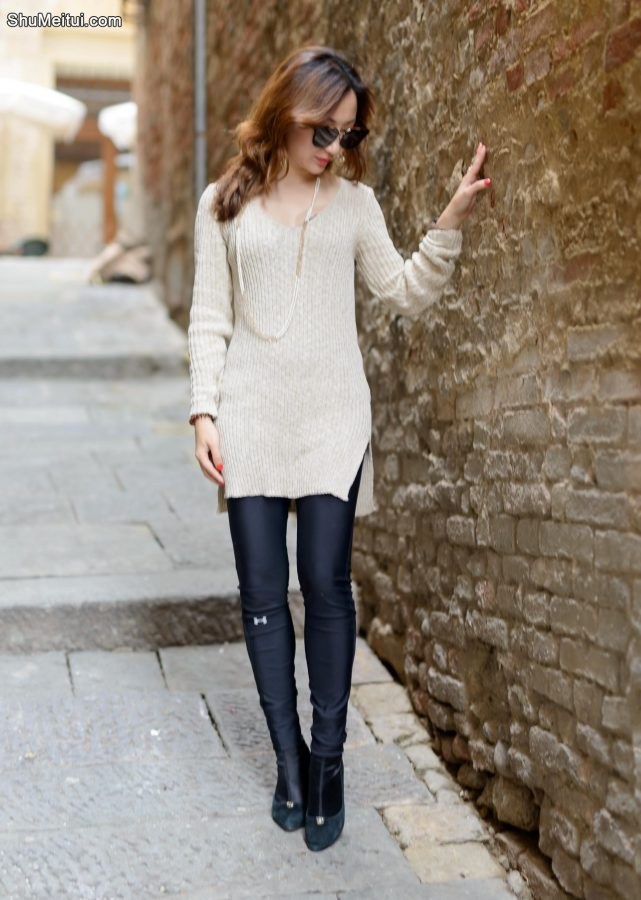 性感熟妇优优的国外旅程，白胸和美腿，老外们都眼直了[第9张/共14张]