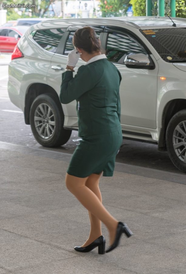 入住马尼拉酒店，里面的熟妇服务人员被我拍了个遍，别有风情哦[第12张/共15张]