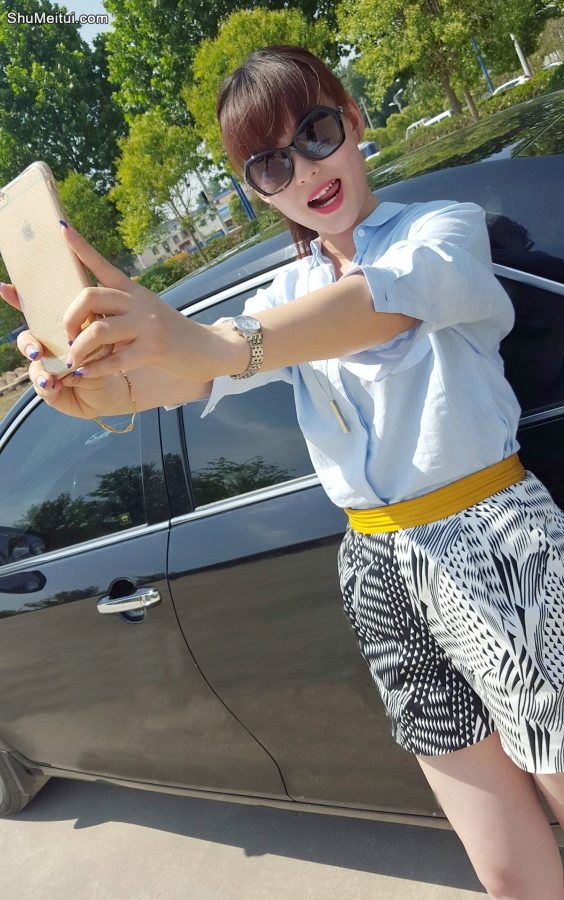 清纯靓丽无敌长腿美妇我们的最爱[第27张/共28张]