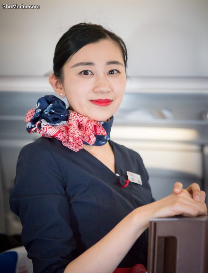 活力四射的漂亮空姐们，各个都是水灵的流水好漂亮呀[第4张/共8张]