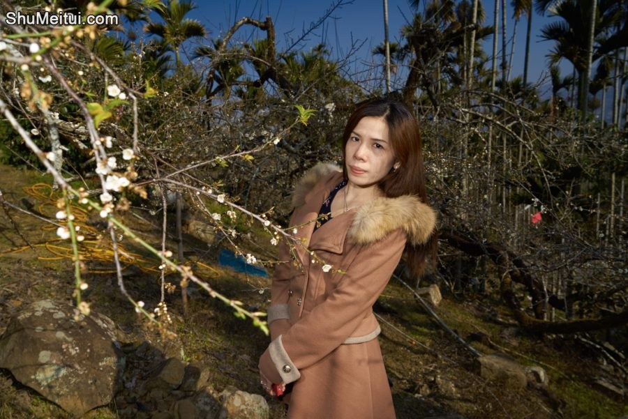 花裙黑高跟的美妇周末爬个小山，熟女进行时[第16张/共16张]