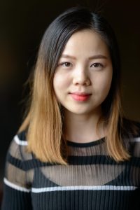 真实世界的熟女美妇，打底裤恨天高还带着一股羞涩挺好