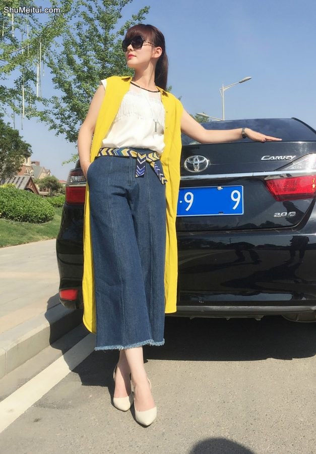 清纯靓丽无敌长腿美妇我们的最爱[第7张/共28张]