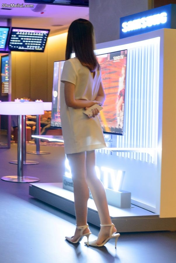 神似奶茶妹妹也是清纯的不得了老刘可别弄错了[第2张/共8张]