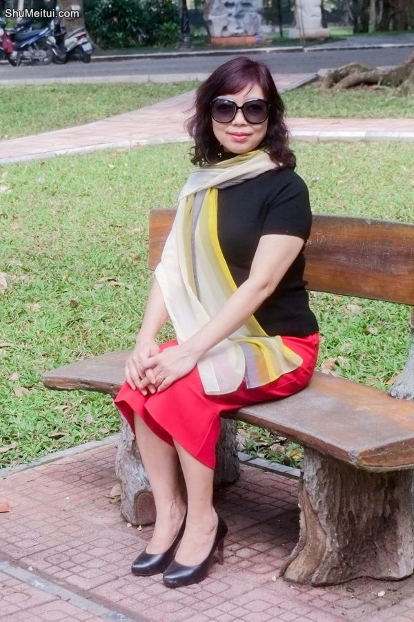 两位不同身材的熟女大姐外出拍照选一个吧[第17张/共33张]