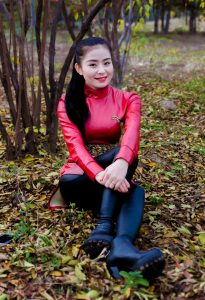 年轻貌美的性感小郑嫂，超有气质的人妻有木有