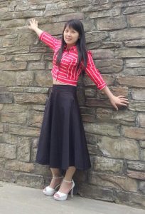 熟妇魏大姐又玩去了，短裙长裙各来一套真是干劲十足呀