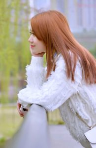 清纯甜美的小雨姐姐无论制服还是居家服都是S级别的