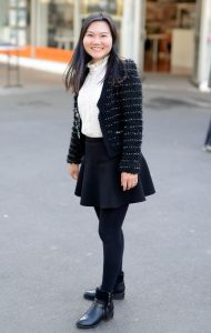 身材有些圆润的小胖女友，人长的甜美漂亮身材也很火辣哦