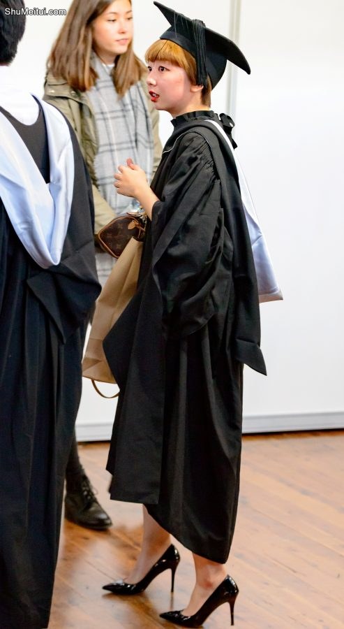 蛮可爱的华裔短发小美女，哥等着你发育好再约你[第2张/共4张]