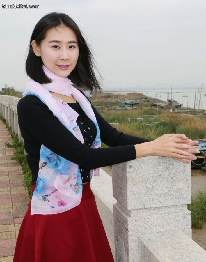 福建大学的美女学姐现在已是熟妇一枚了，勾人能力更强了[第17张/共20张]