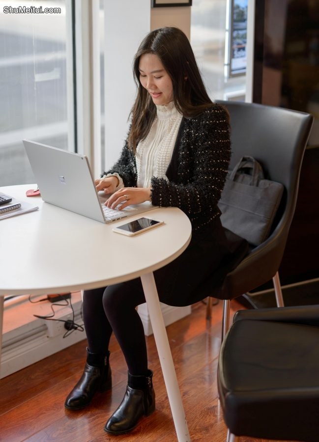 身材有些圆润的小胖女友，人长的甜美漂亮身材也很火辣哦[第4张/共7张]