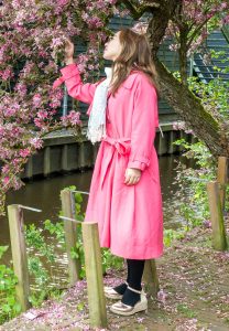 形象好气质佳的高贵性感美妇，她老公可得看紧了一不小心就绿了