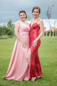 欧洲高贵的美女们聚会照片-合影部分