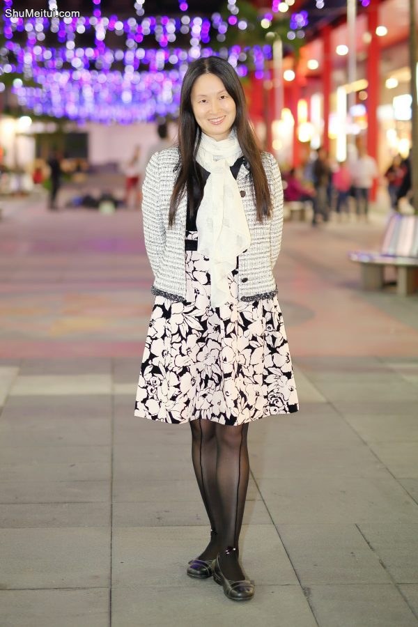 冬日里出门也不忘穿黑丝的大姐[第3张/共3张]