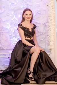 欧洲高贵的美女们聚会照片-合影部分