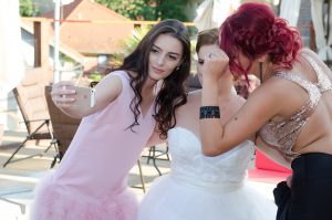 罗马尼亚婚礼上的各种高跟和丝袜1