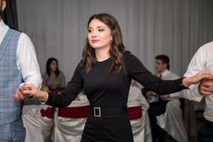 罗马尼亚美女生日派对各种美女高跟(1)