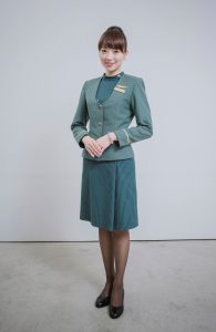 美丽的空姐们穿制服黑色丝袜在一起拍写真-第一部分