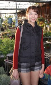 李鸽鸽热裤筒袜丰满大腿再来一套