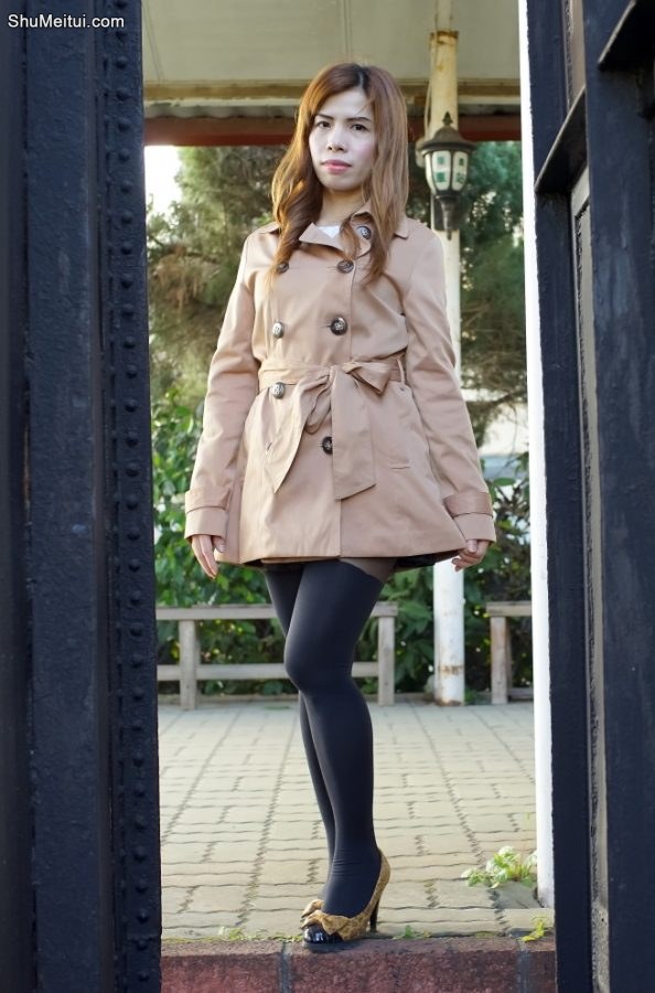 王翠嫂穿的厚丝袜到大腿根处又变了一个颜色[第8张/共12张]