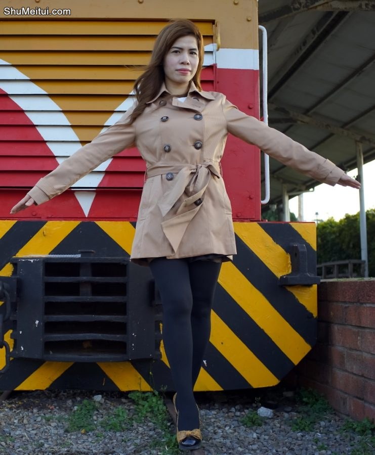 王翠嫂穿的厚丝袜到大腿根处又变了一个颜色[第4张/共12张]